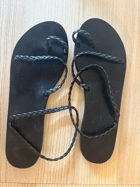 Ancient Greek Black Braided Strap Sandals
